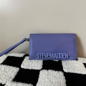 Steve Madden "Cabby" Bright Purple Faux Leather Wristlet Wallet NWOT